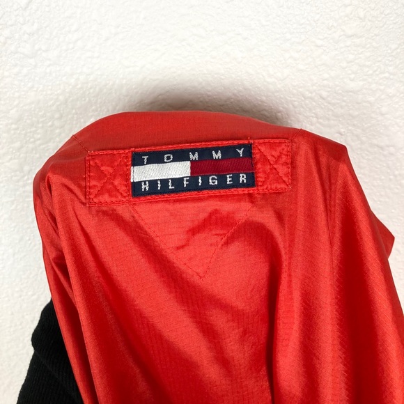 VTG Tommy Hilfiger Red Logo Windbreaker Sz M - Picture 9 of 11